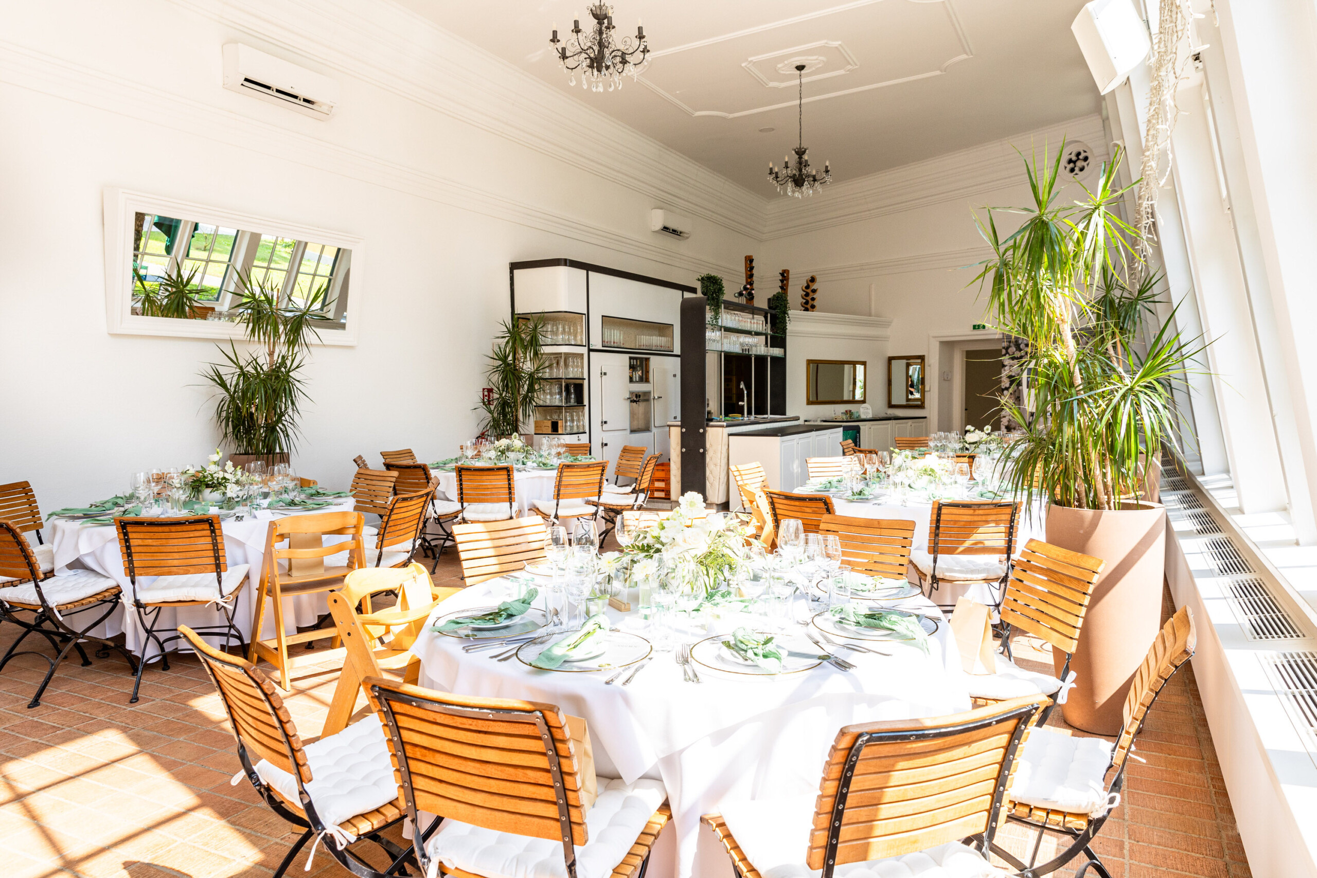 Saal der ORANGERIE – Veranstaltungslocation Europahaus Wien